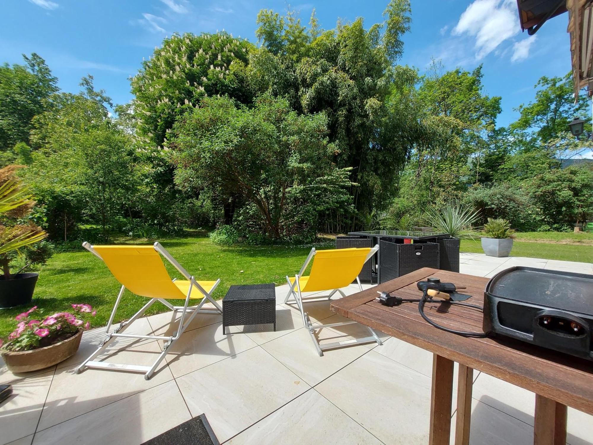 Centre St Jorioz : Charmant Et Spacieux Studio Avec Terrasse Et Jardin Privatif Saint-Jorioz Eksteriør billede